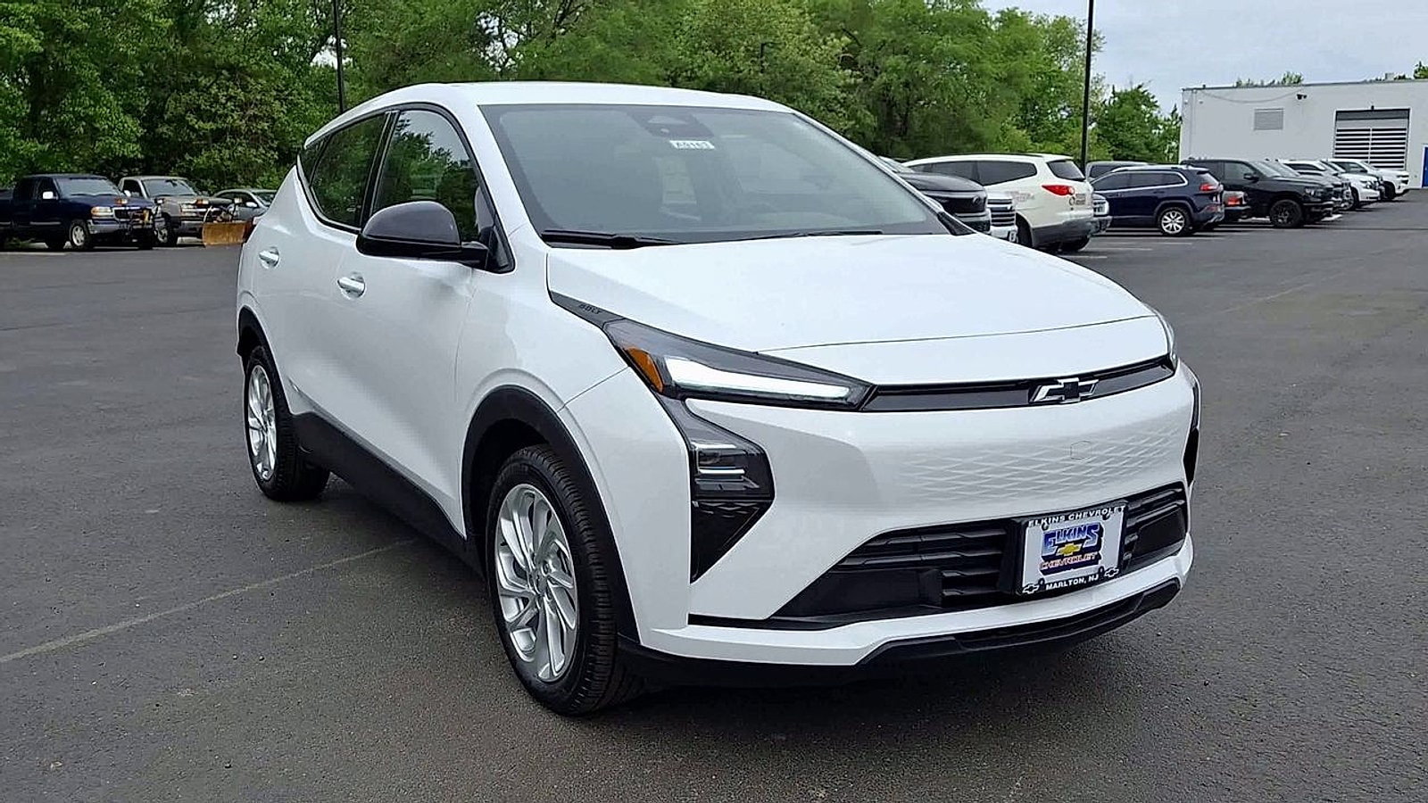2027 Chevrolet Bolt LT - Photo 5