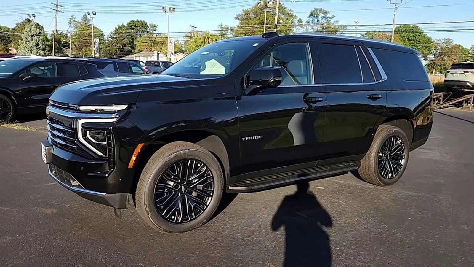 2025 Chevrolet Tahoe LT photo 3