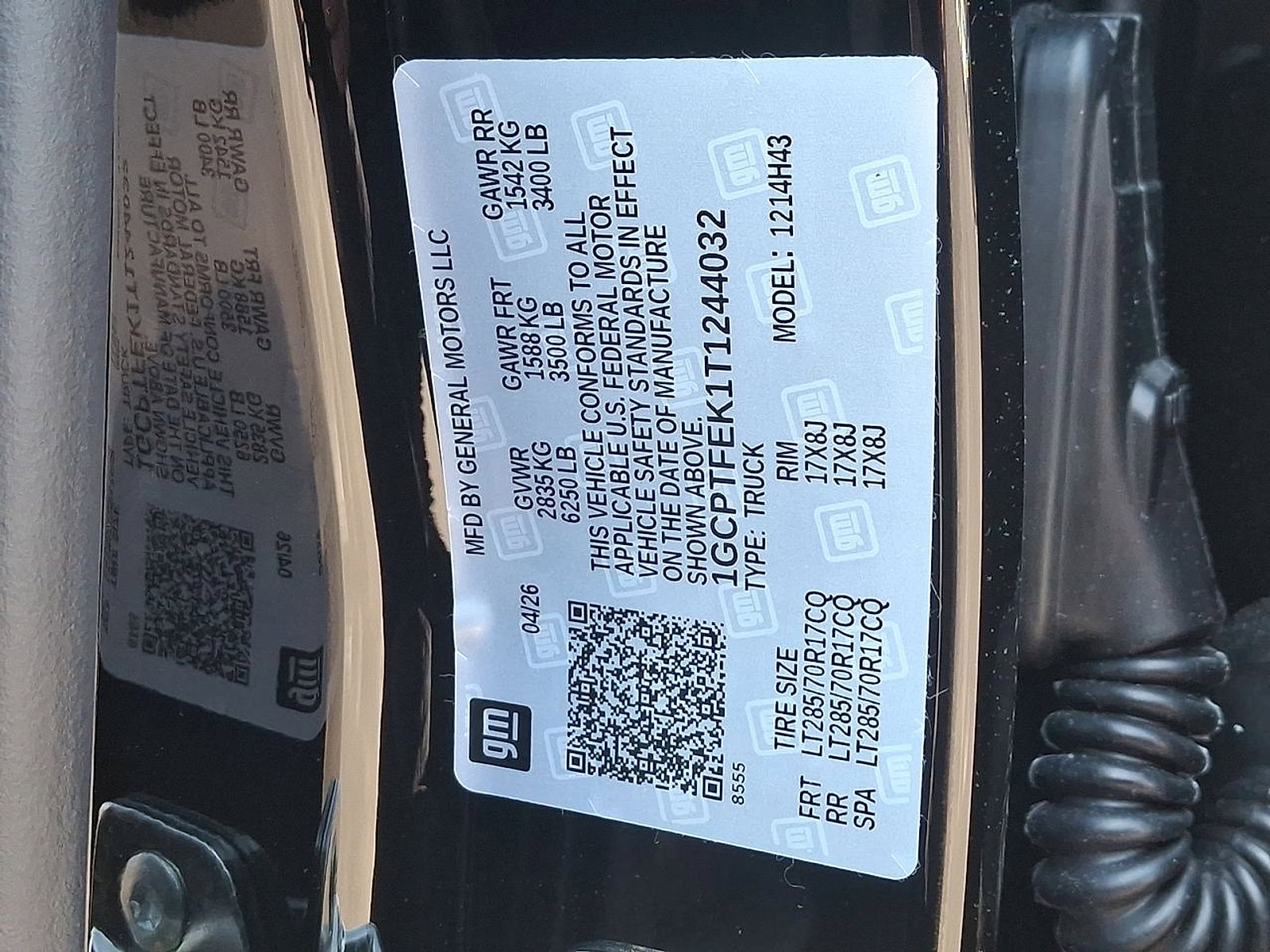 2026 Chevrolet Colorado ZR2 - Photo 18