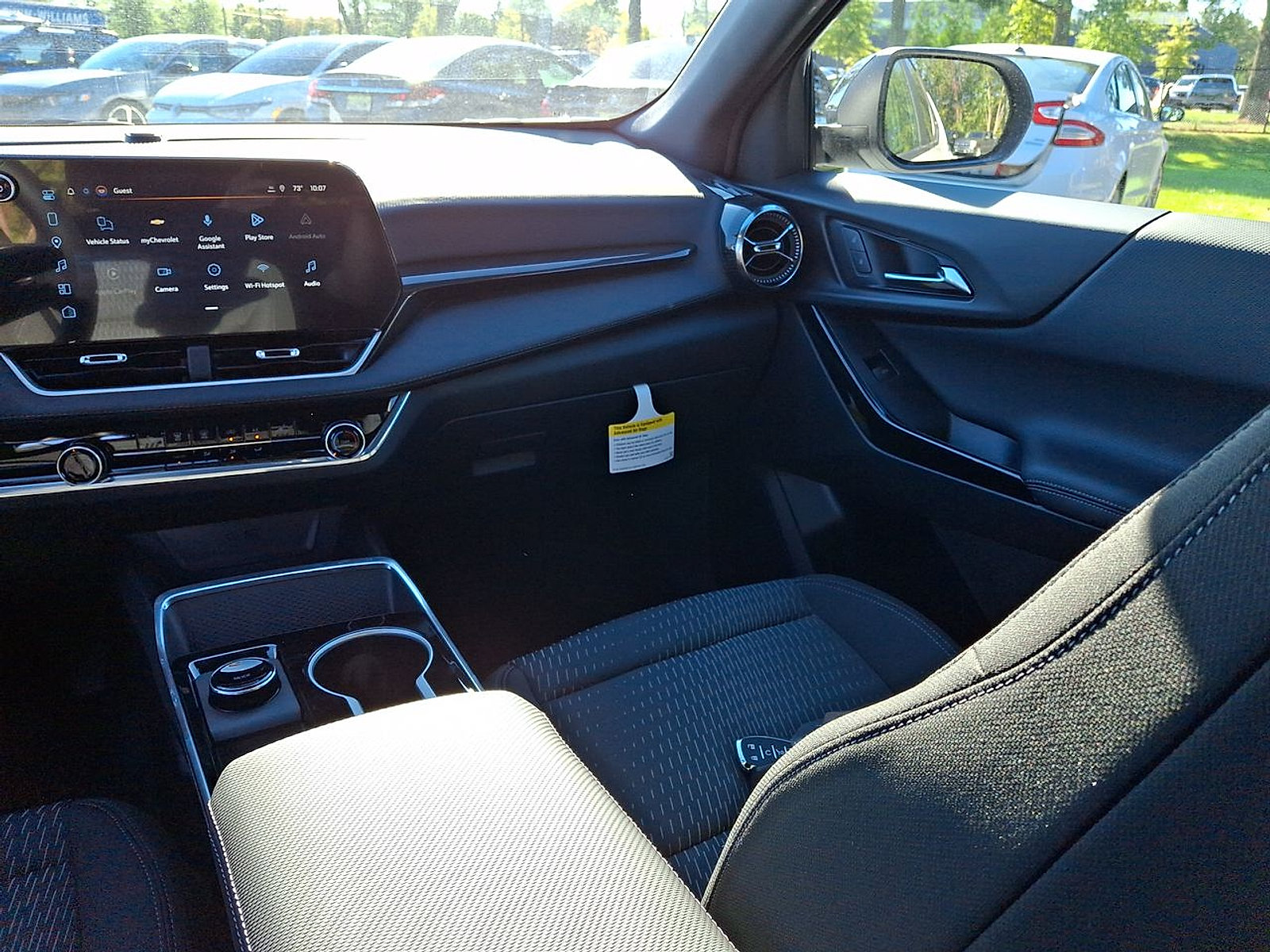 2027 Chevrolet Equinox LT - Photo 11