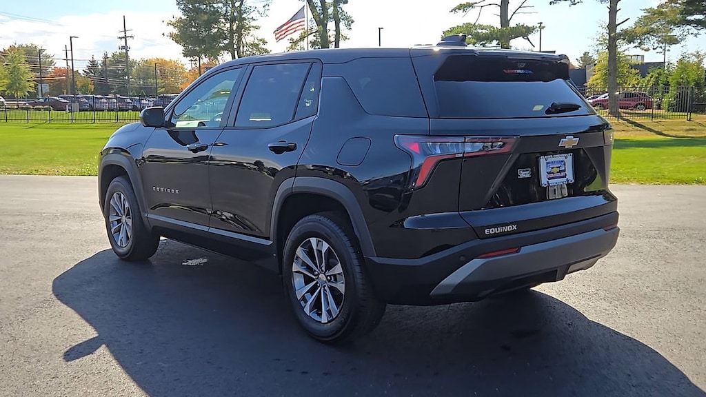 New 2026 Chevrolet Equinox LT SUV