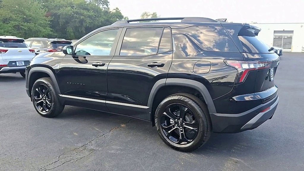 New 2026 Chevrolet Equinox LT Midnight Edition SUV