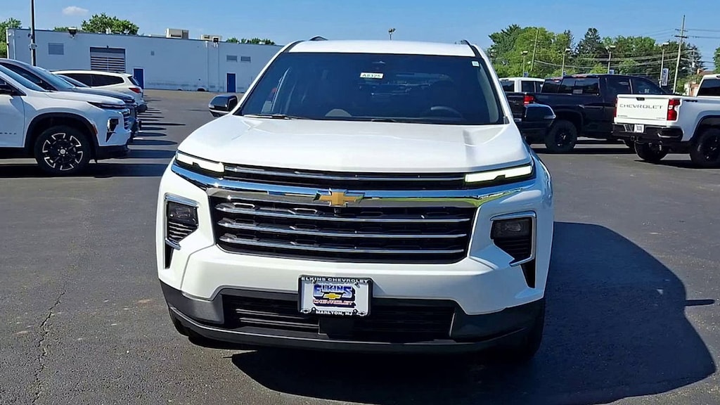 New 2025 Chevrolet Traverse LT SUV