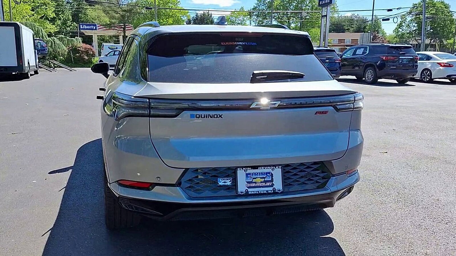 2025 Chevrolet Equinox EV RS - Photo 7