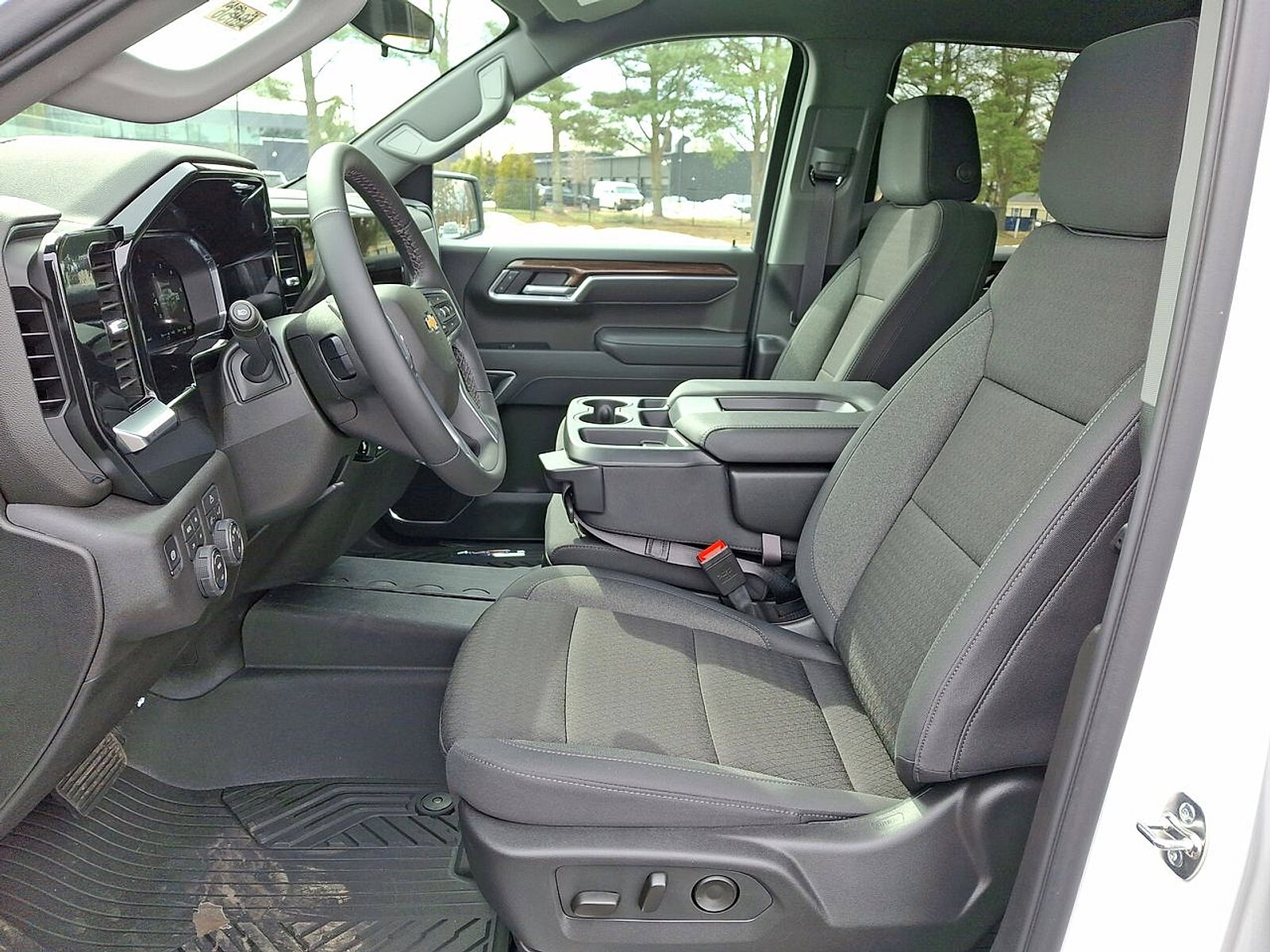 2026 Chevrolet Silverado 1500 LT - Photo 14