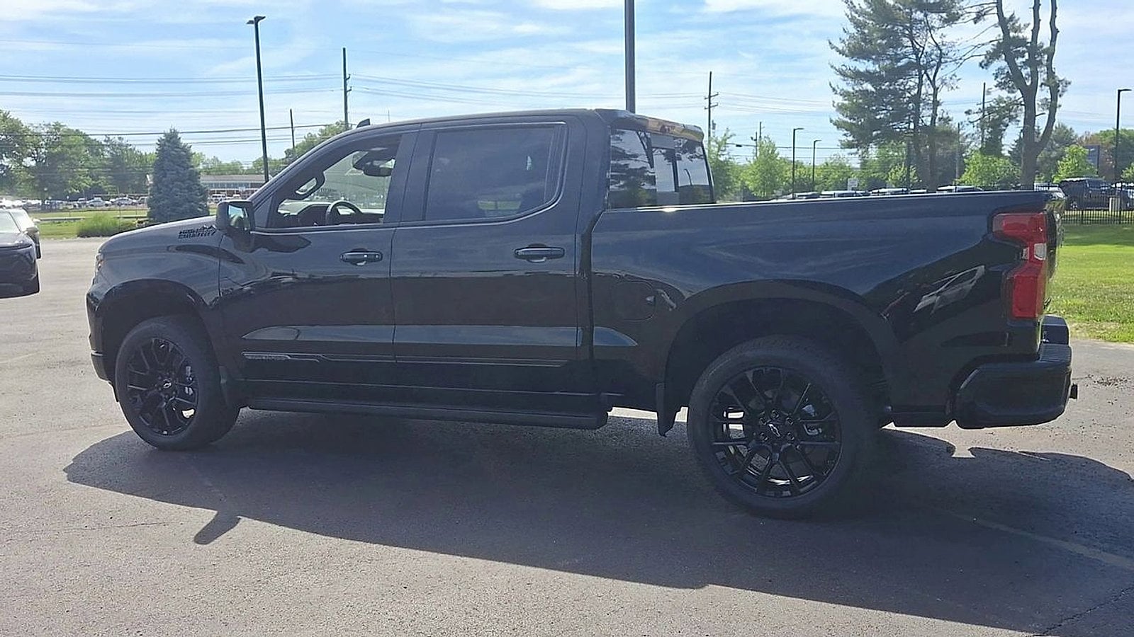 2026 Chevrolet Silverado 1500 High Country - Photo 8