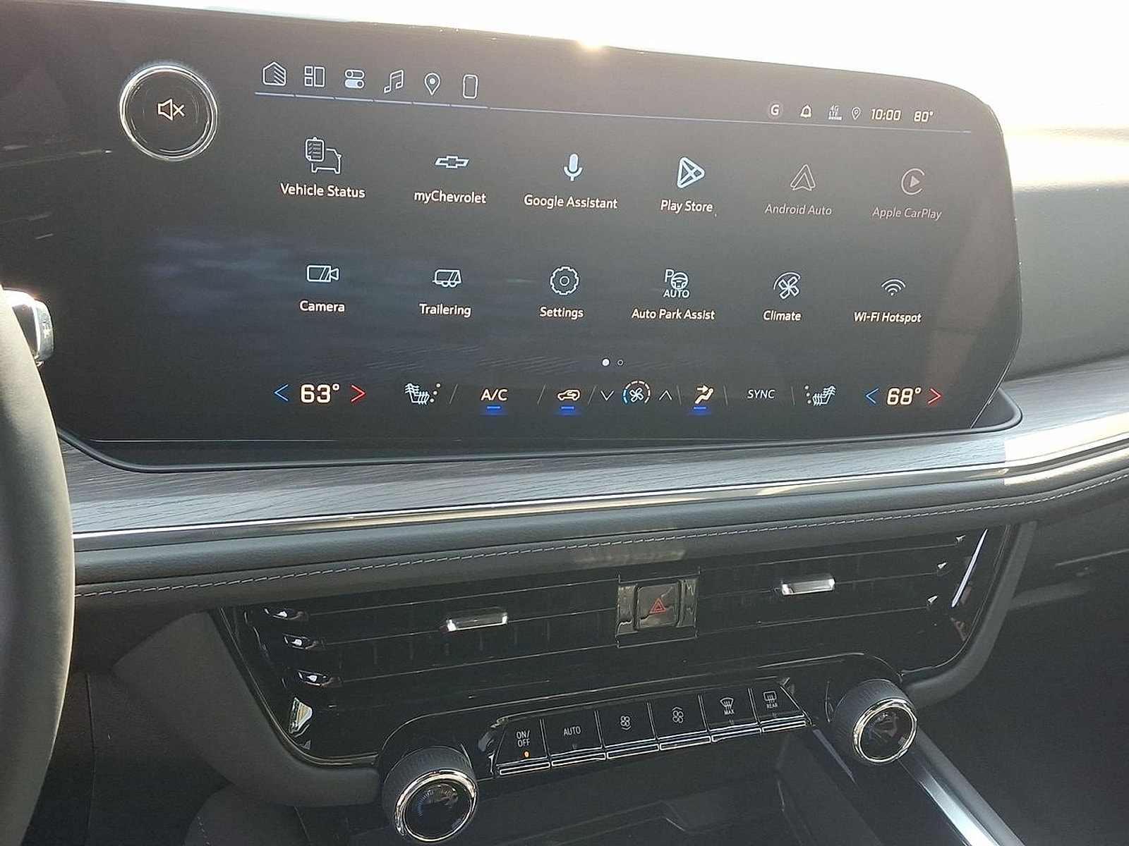 2026 Chevrolet Suburban Z71 - Photo 16