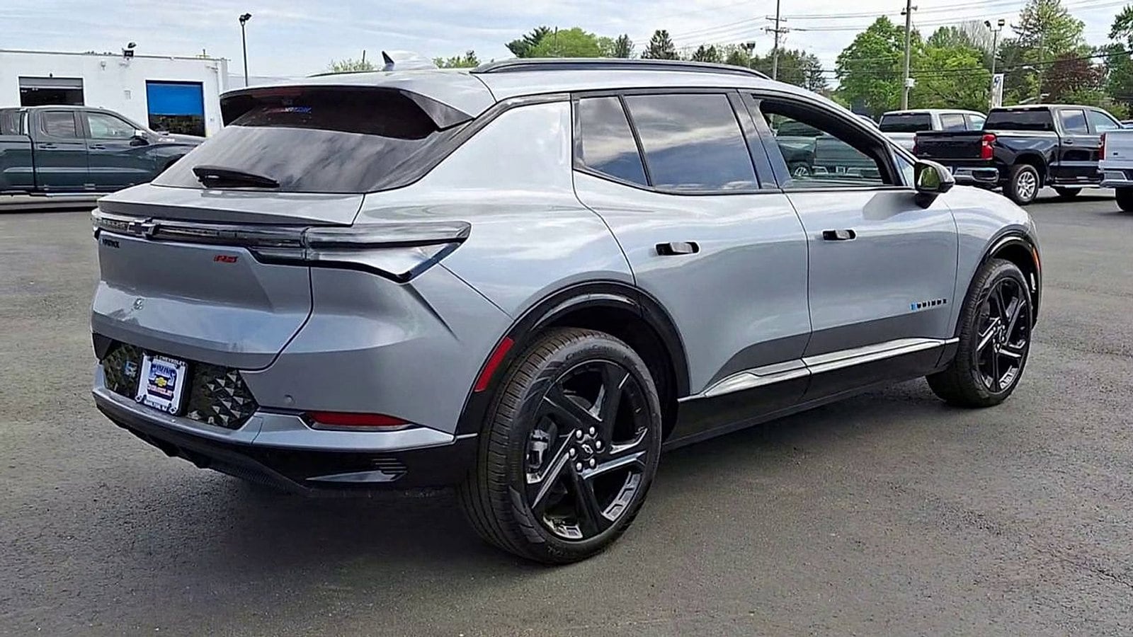 2025 Chevrolet Equinox EV RS - Photo 8