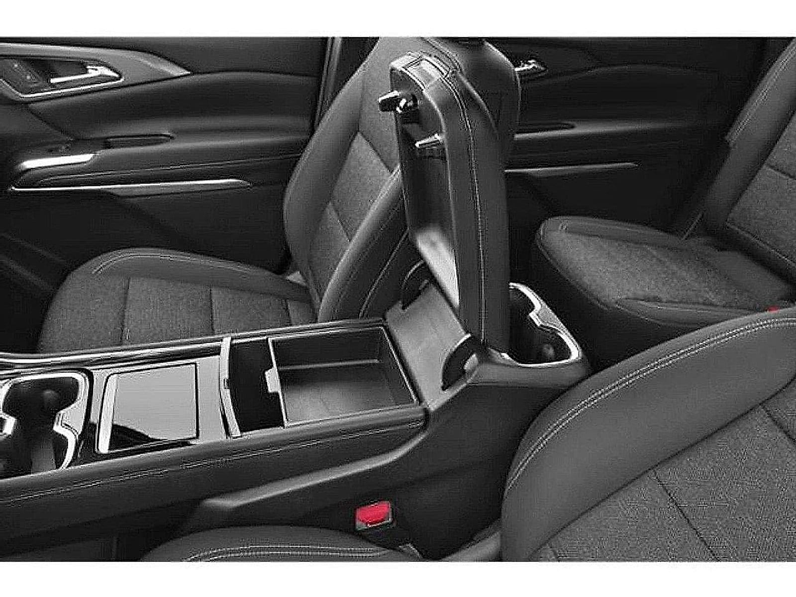 2027 Chevrolet Traverse LT - Photo 13