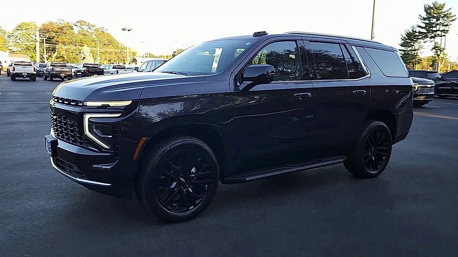 2026 Chevrolet Tahoe Premier photo 3