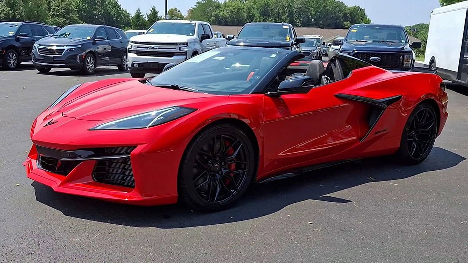 2025 Chevrolet Corvette Z06 3LZ Convertible photo 3