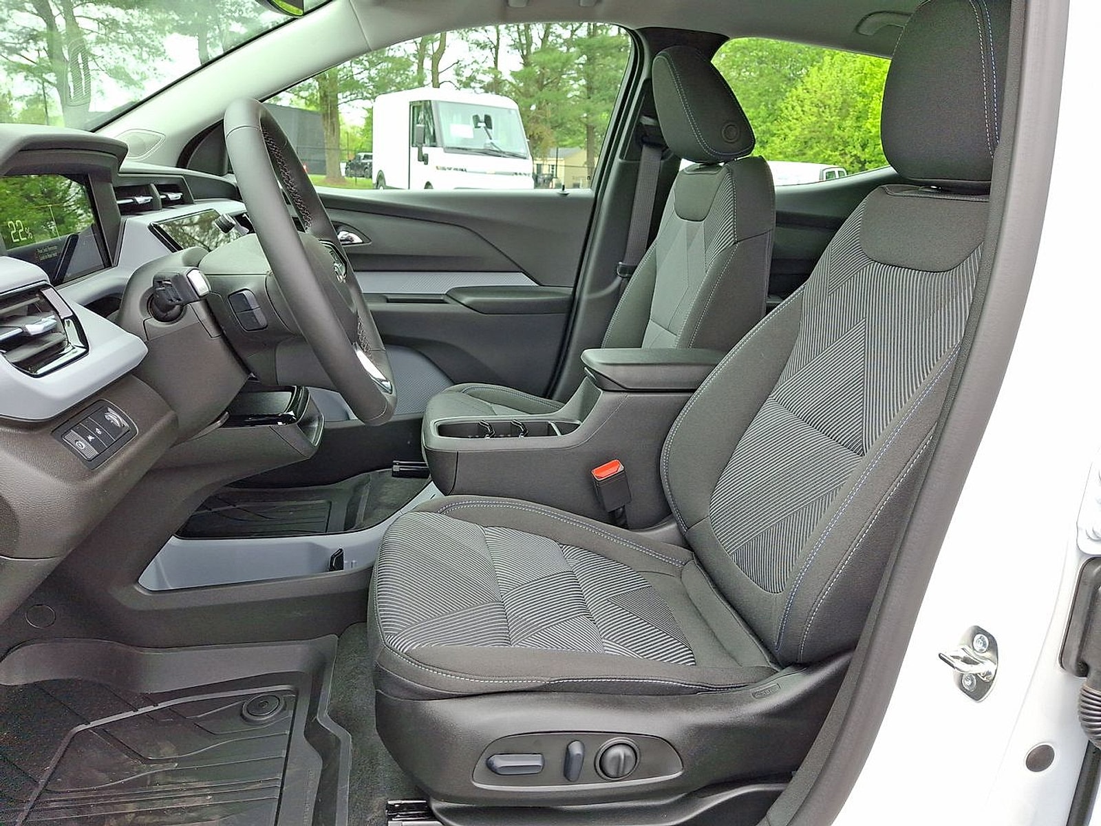 2027 Chevrolet Bolt LT - Photo 14