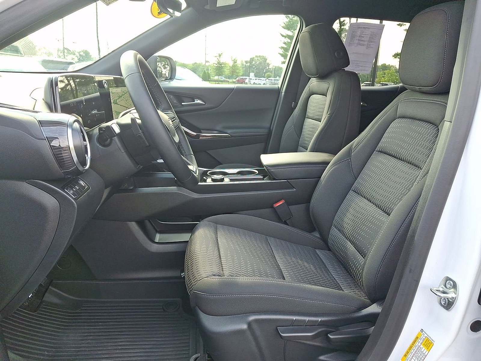 2026 Chevrolet Equinox LT - Photo 14