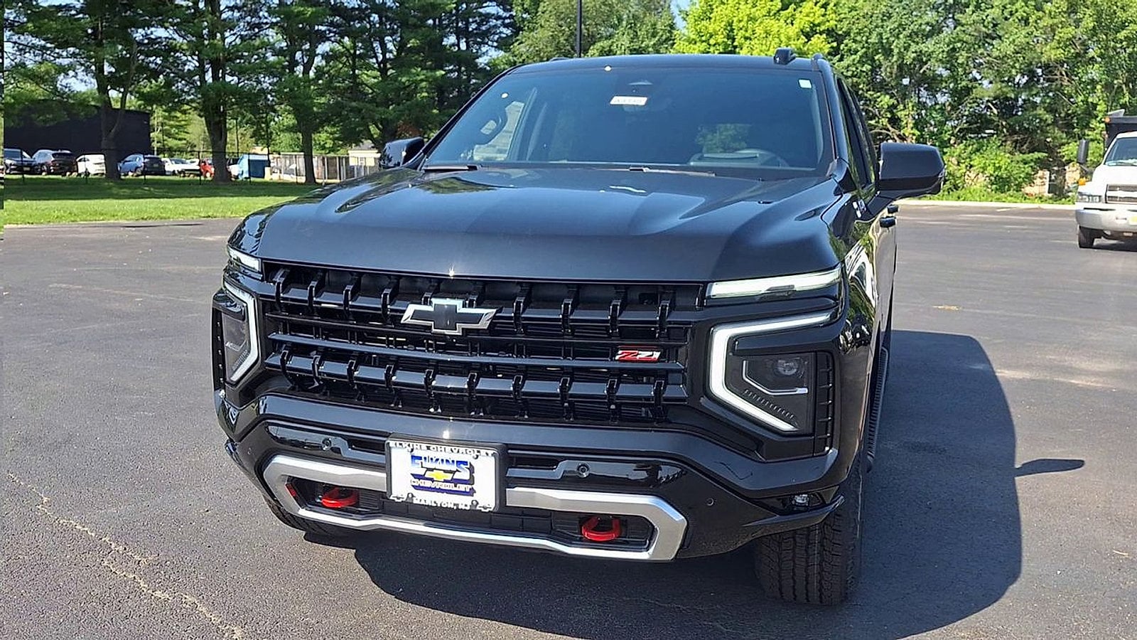 2026 Chevrolet Suburban Z71 - Photo 6