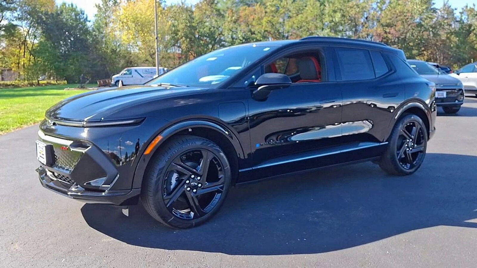2026 Chevrolet Equinox EV RS - Photo 8