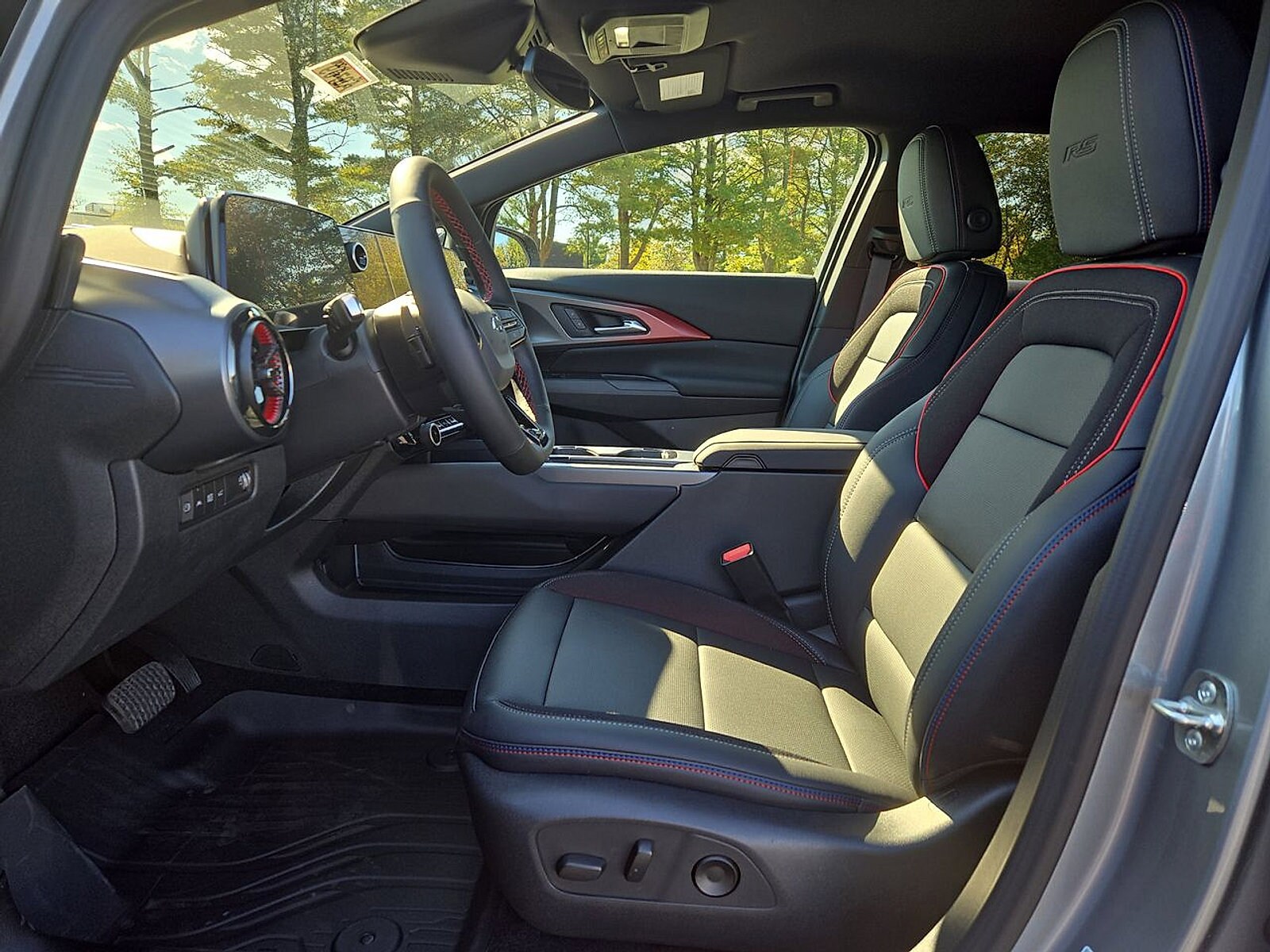 2026 Chevrolet Equinox EV RS - Photo 14