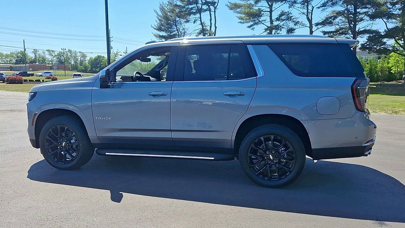 2026 Chevrolet Tahoe Premier - Photo 8
