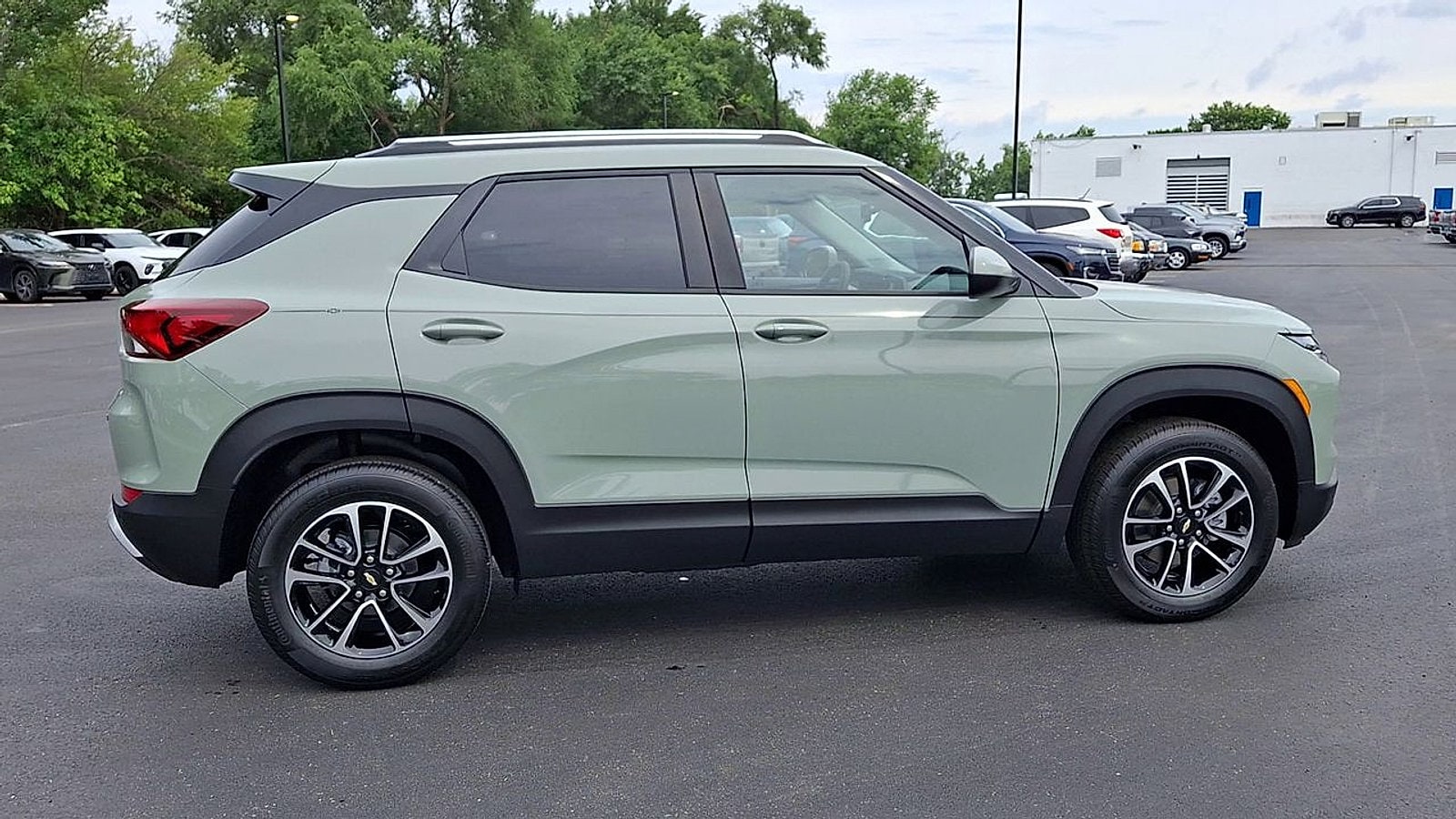2026 Chevrolet Trailblazer LT - Photo 3