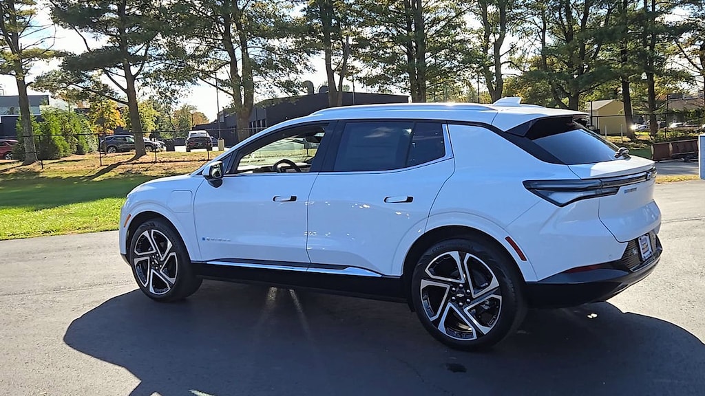 New 2026 Chevrolet Equinox EV LT SUV
