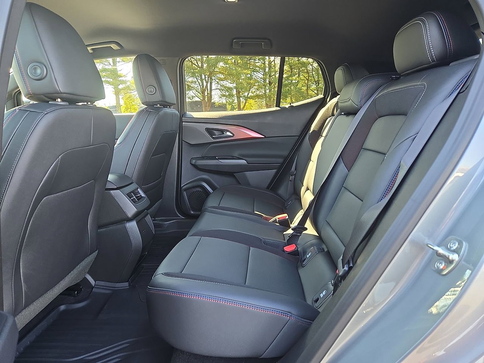 2026 Chevrolet Equinox EV RS - Photo 13