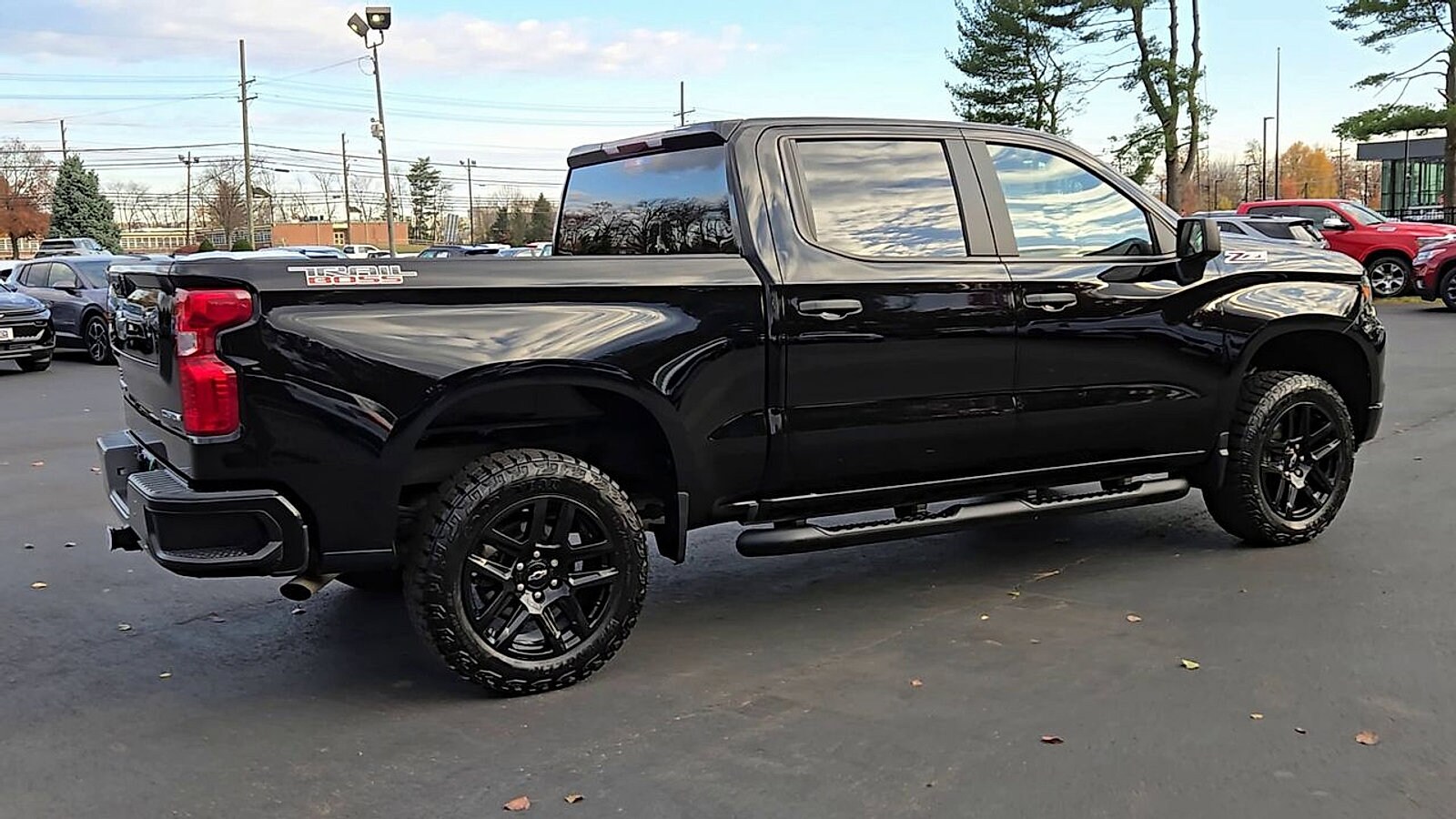 2022 Chevrolet Silverado 1500 Custom Trail Boss photo 4