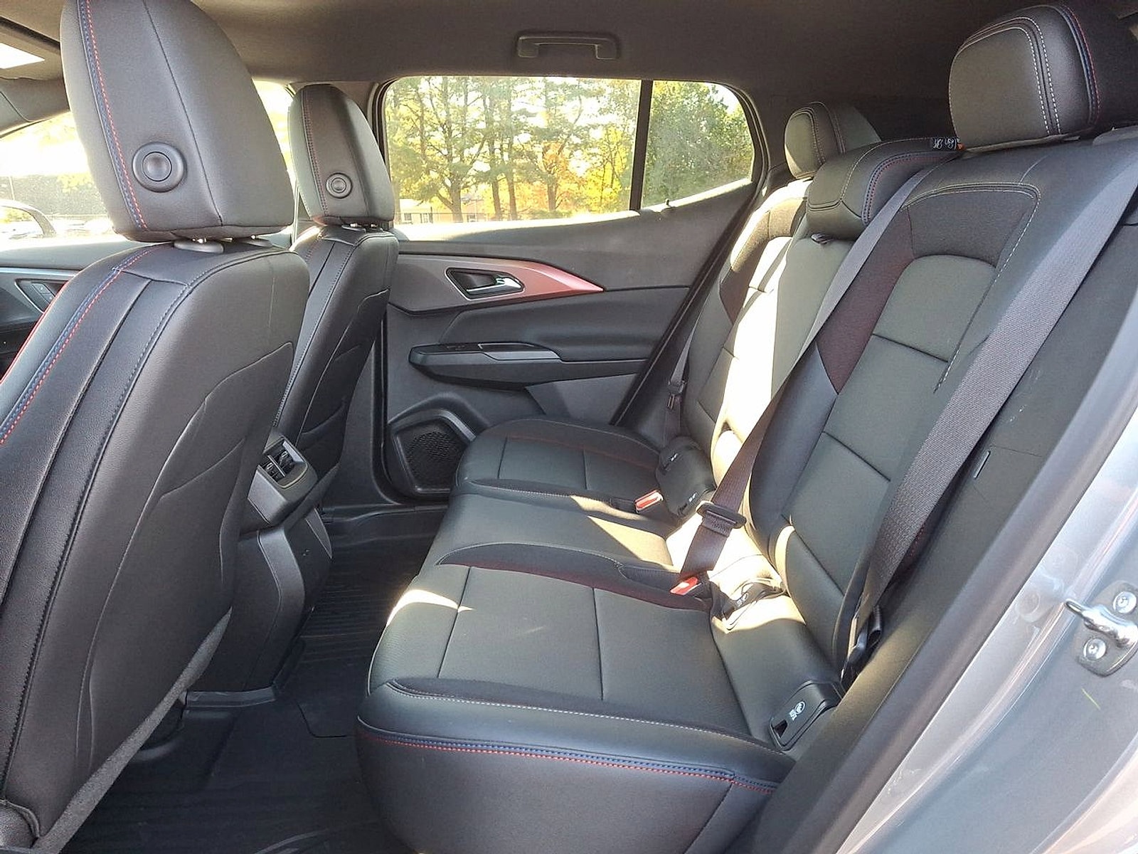 2026 Chevrolet Equinox EV RS - Photo 13