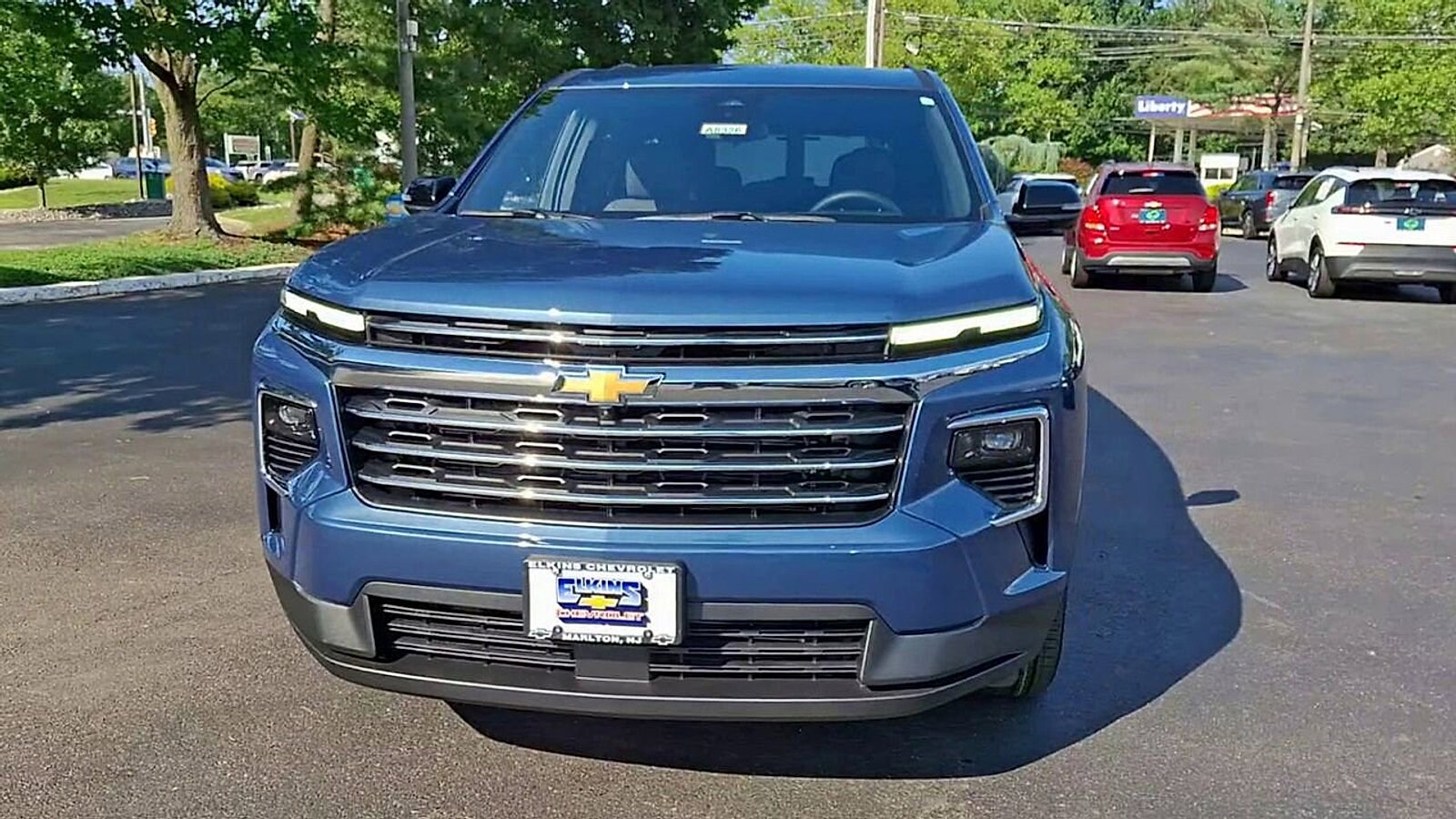 2025 Chevrolet Traverse photo 3