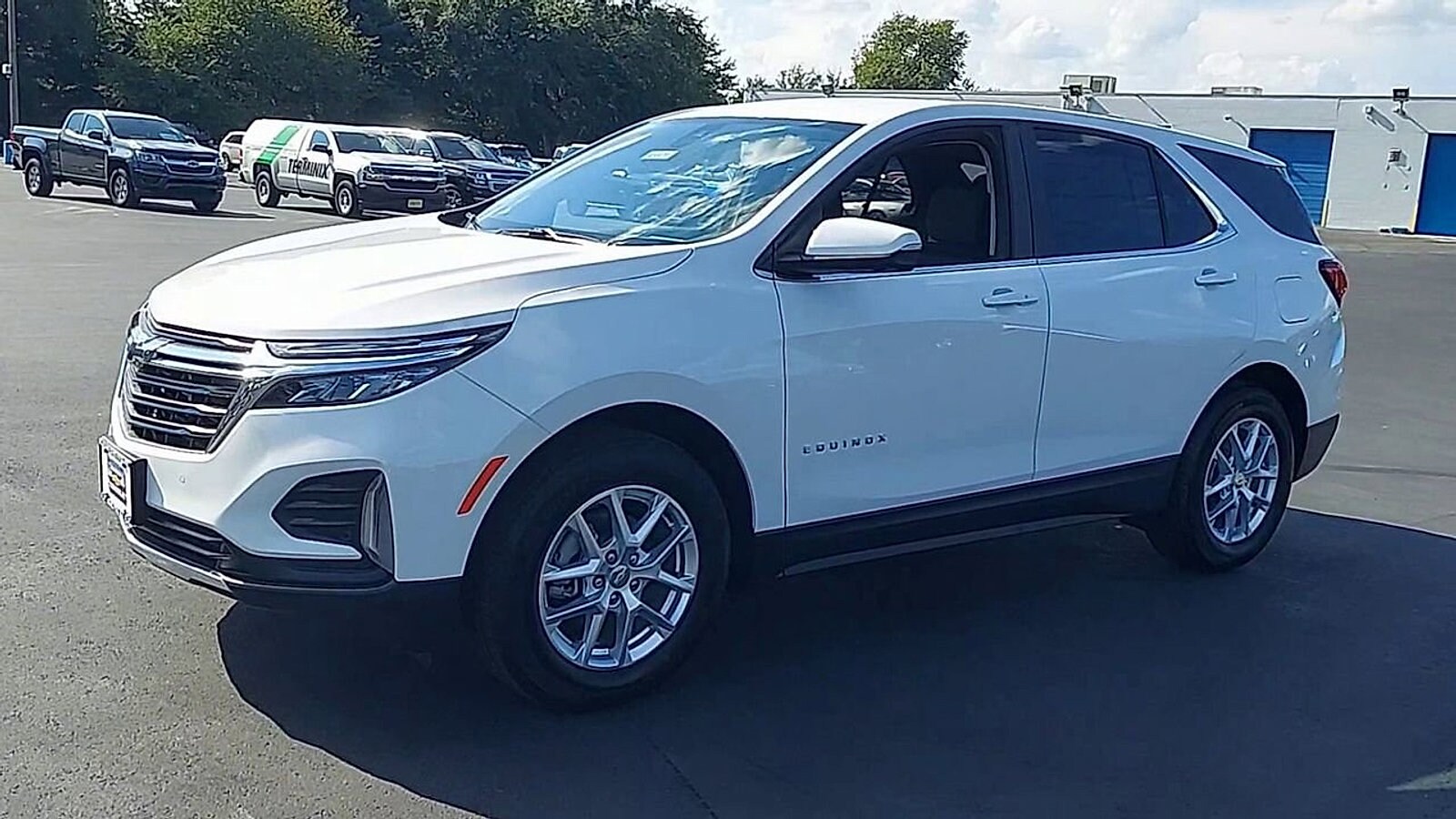 2022 Chevrolet Equinox LT photo 4