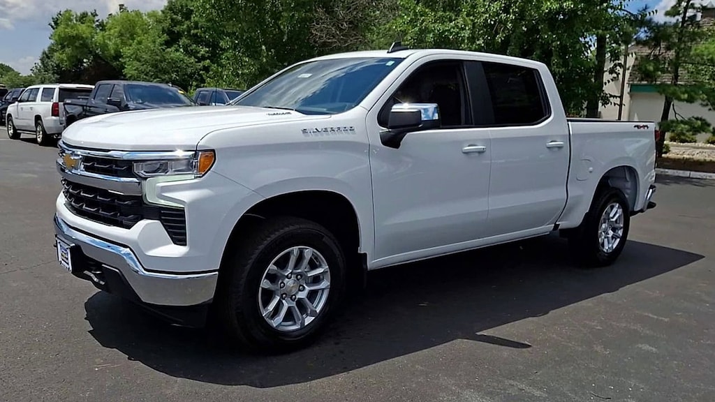 New 2025 Chevrolet Silverado 1500 LT (2FL) Truck