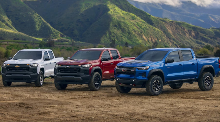 2026 Chevy Colorado Summit White, 2026 Chevy Colorado Radiant Red Tintcoat, 2026 Chevy Colorado Reef Blue Metallic