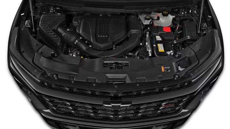 2025 Chevy Traverse 2.5L turbocharged four-cylinder engine producing 328 horsepower and 326 lb-ft of torque