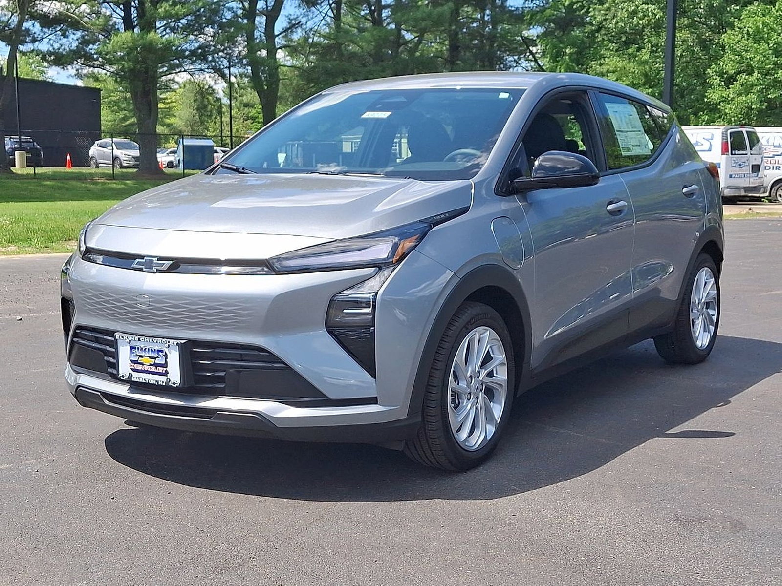 2027 Chevrolet Bolt LT - Photo 10