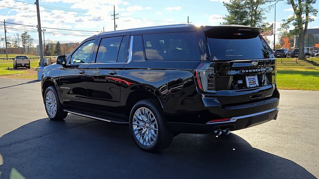 New 2026 Chevrolet Suburban Premier SUV