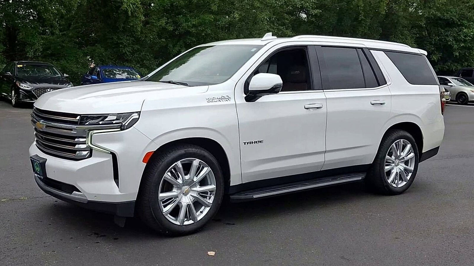 2022 Chevrolet Tahoe High Country photo 3