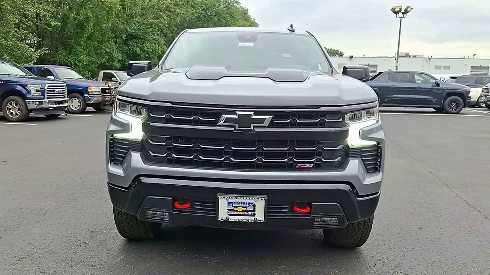 2025 Chevrolet Silverado 1500 LT Trail Boss photo 3