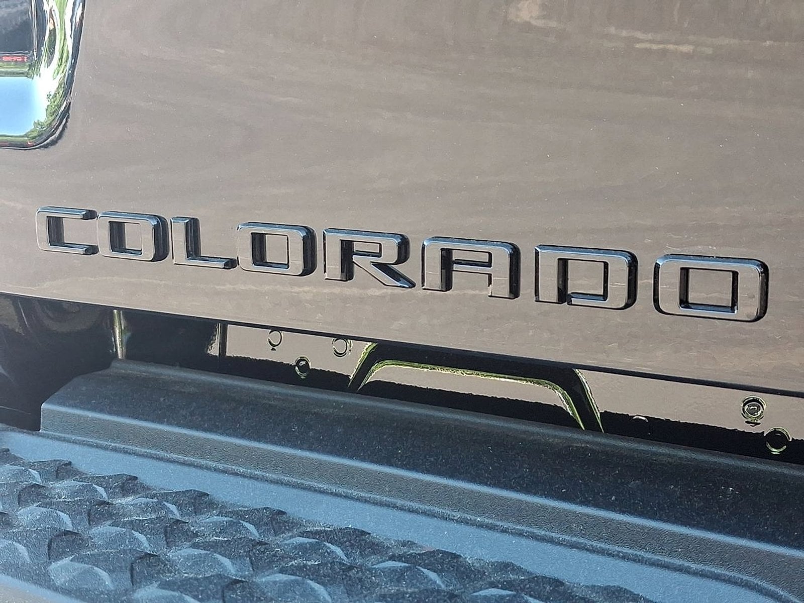 2026 Chevrolet Colorado ZR2 - Photo 19