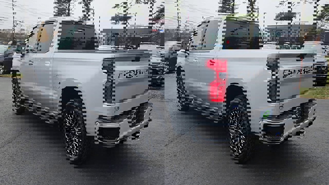 2019 Chevrolet Silverado 1500 RST photo 2