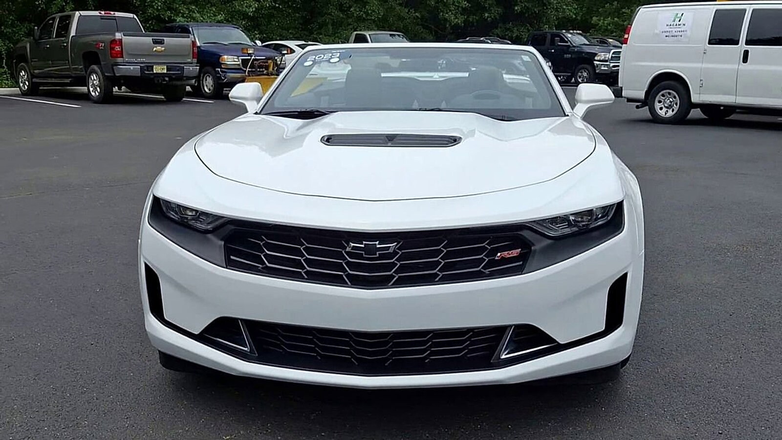 2023 Chevrolet Camaro LT1 photo 3