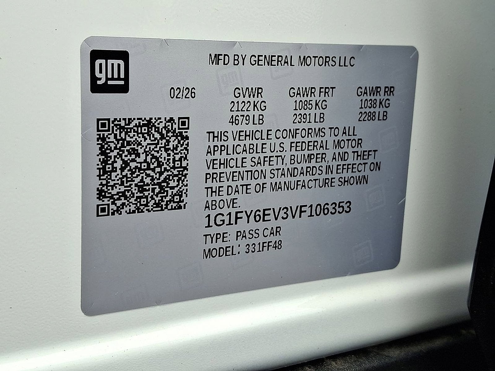 2027 Chevrolet Bolt LT - Photo 18