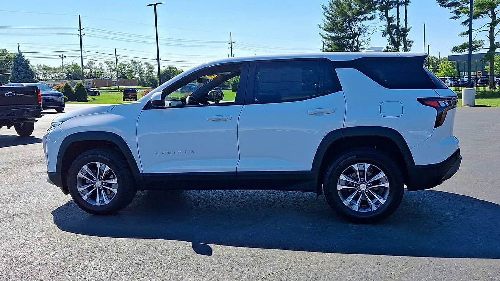 2026 Chevrolet Equinox LT - Photo 8
