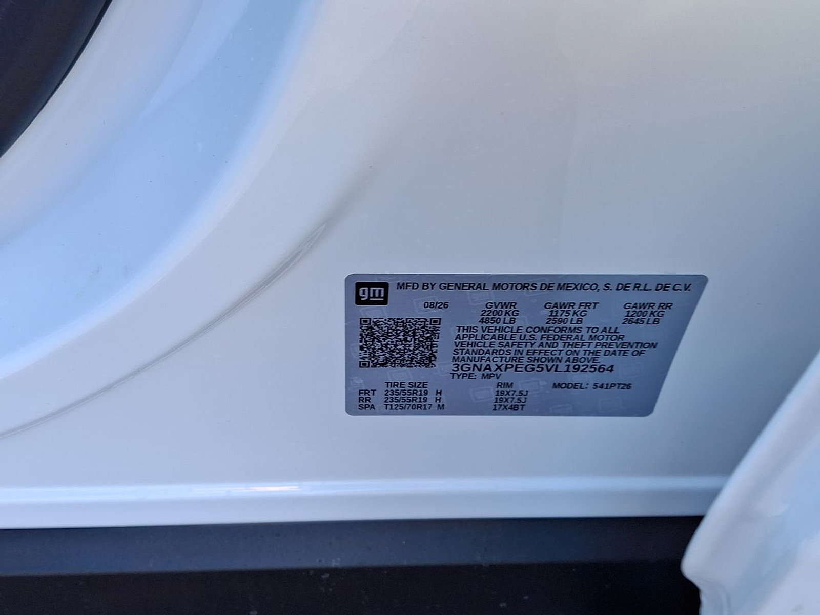 2027 Chevrolet Equinox LT - Photo 24