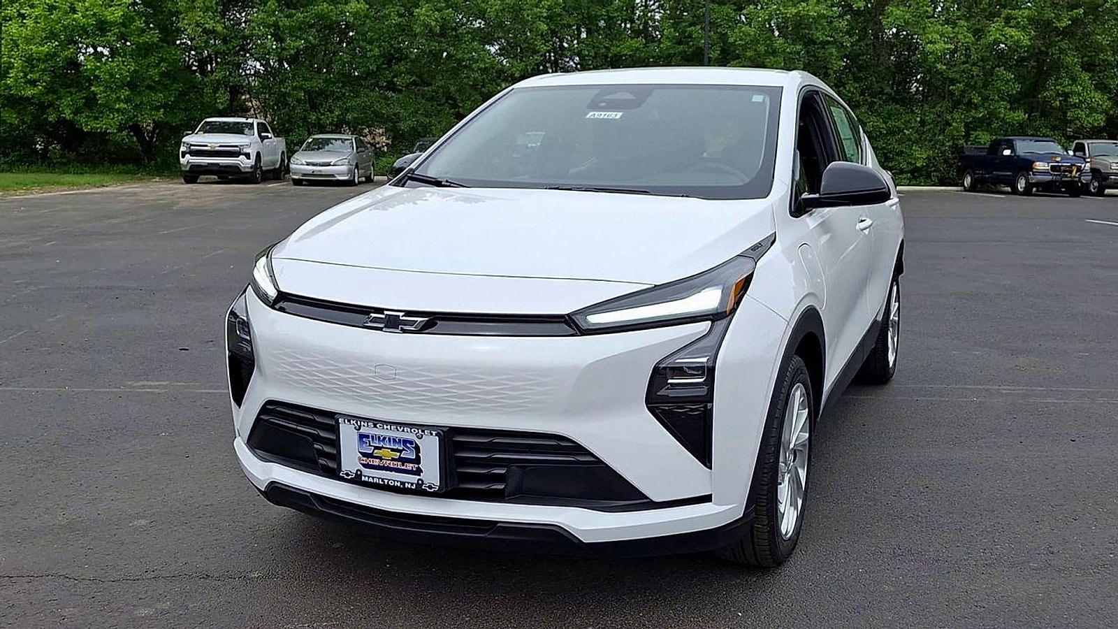 2027 Chevrolet Bolt LT - Photo 6