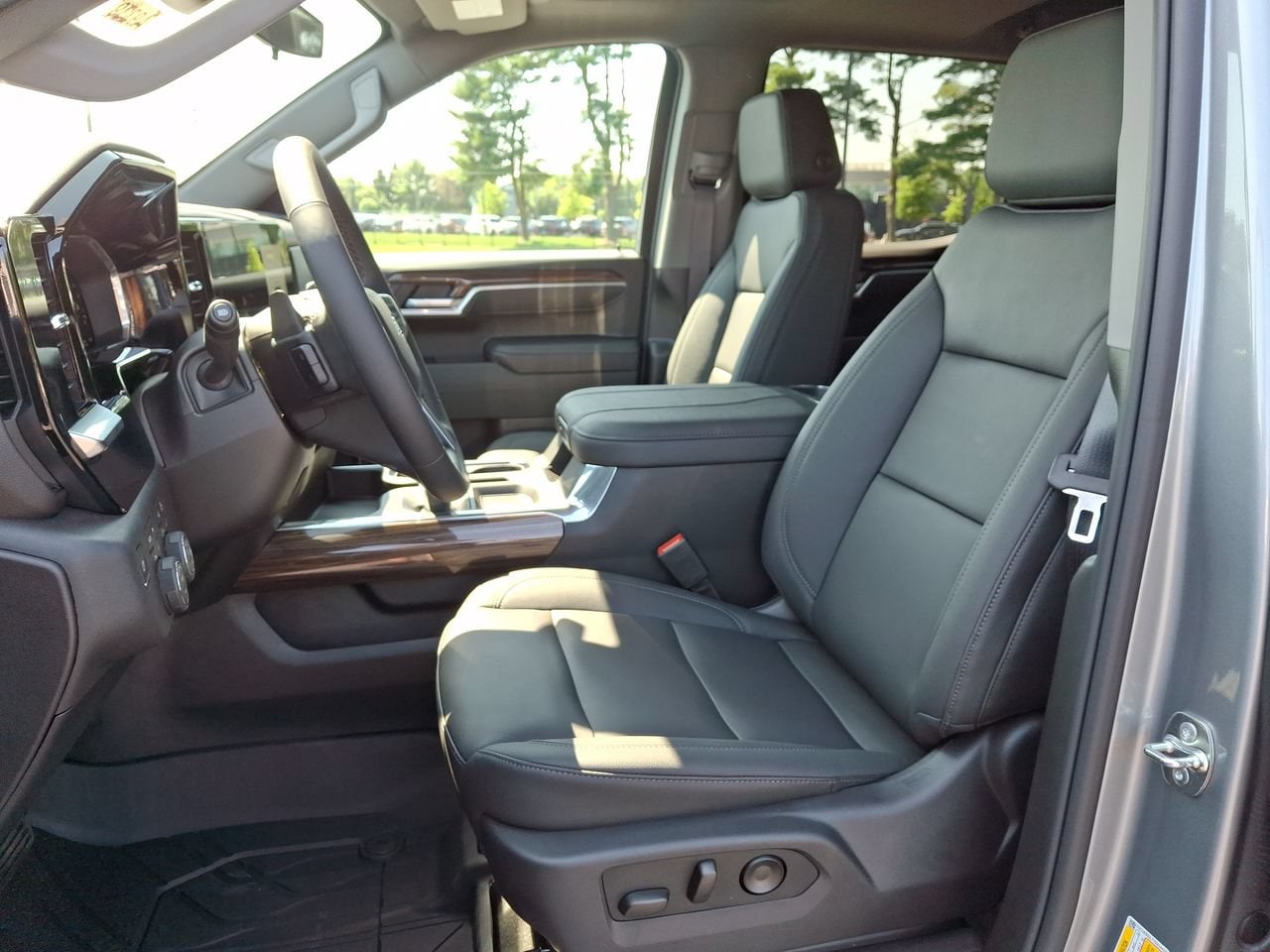 2026 Chevrolet Silverado 1500 RST - Photo 14