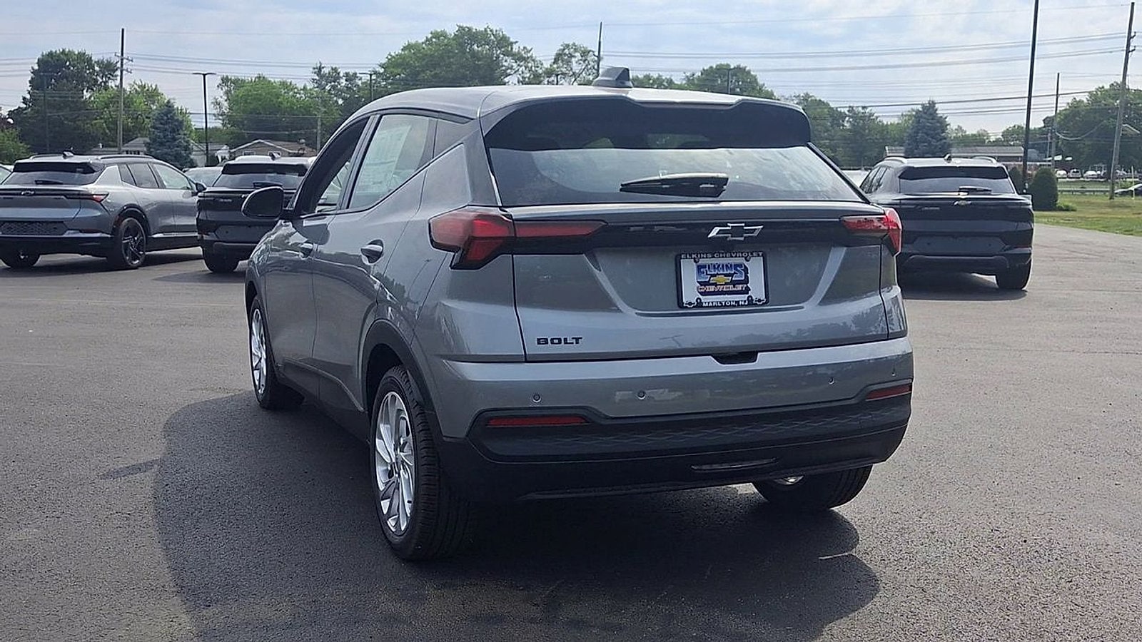 2027 Chevrolet Bolt LT - Photo 9