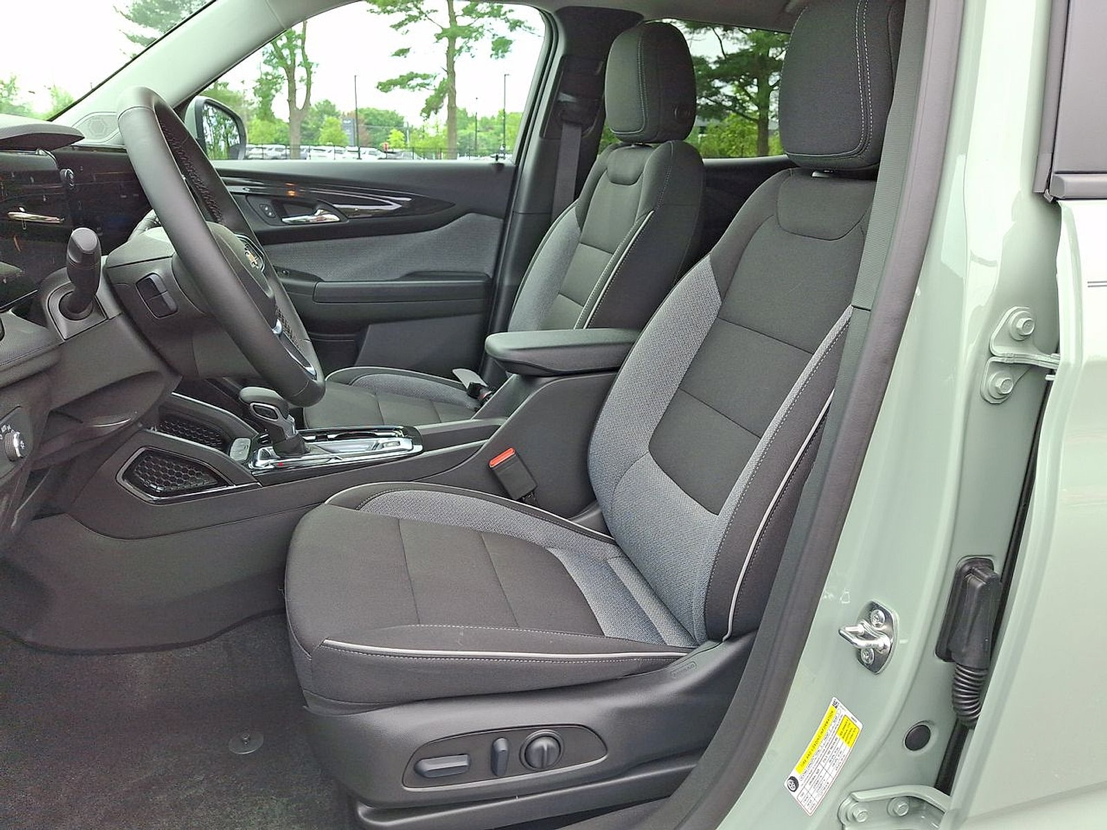 2026 Chevrolet Trailblazer LT - Photo 14