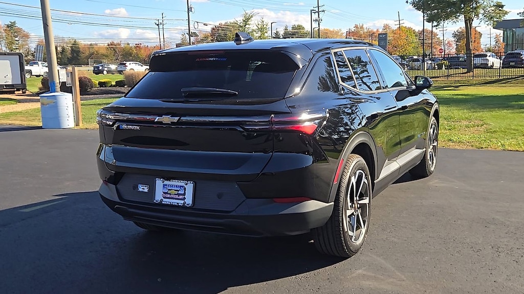 New 2026 Chevrolet Equinox EV LT SUV