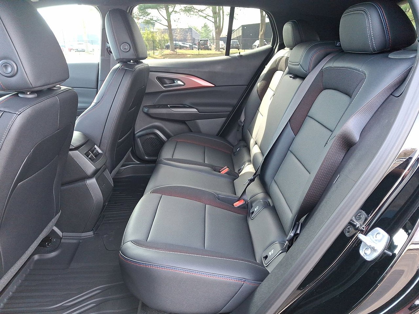 2026 Chevrolet Equinox EV RS - Photo 13