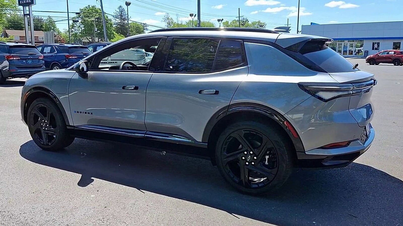 2025 Chevrolet Equinox EV RS - Photo 6