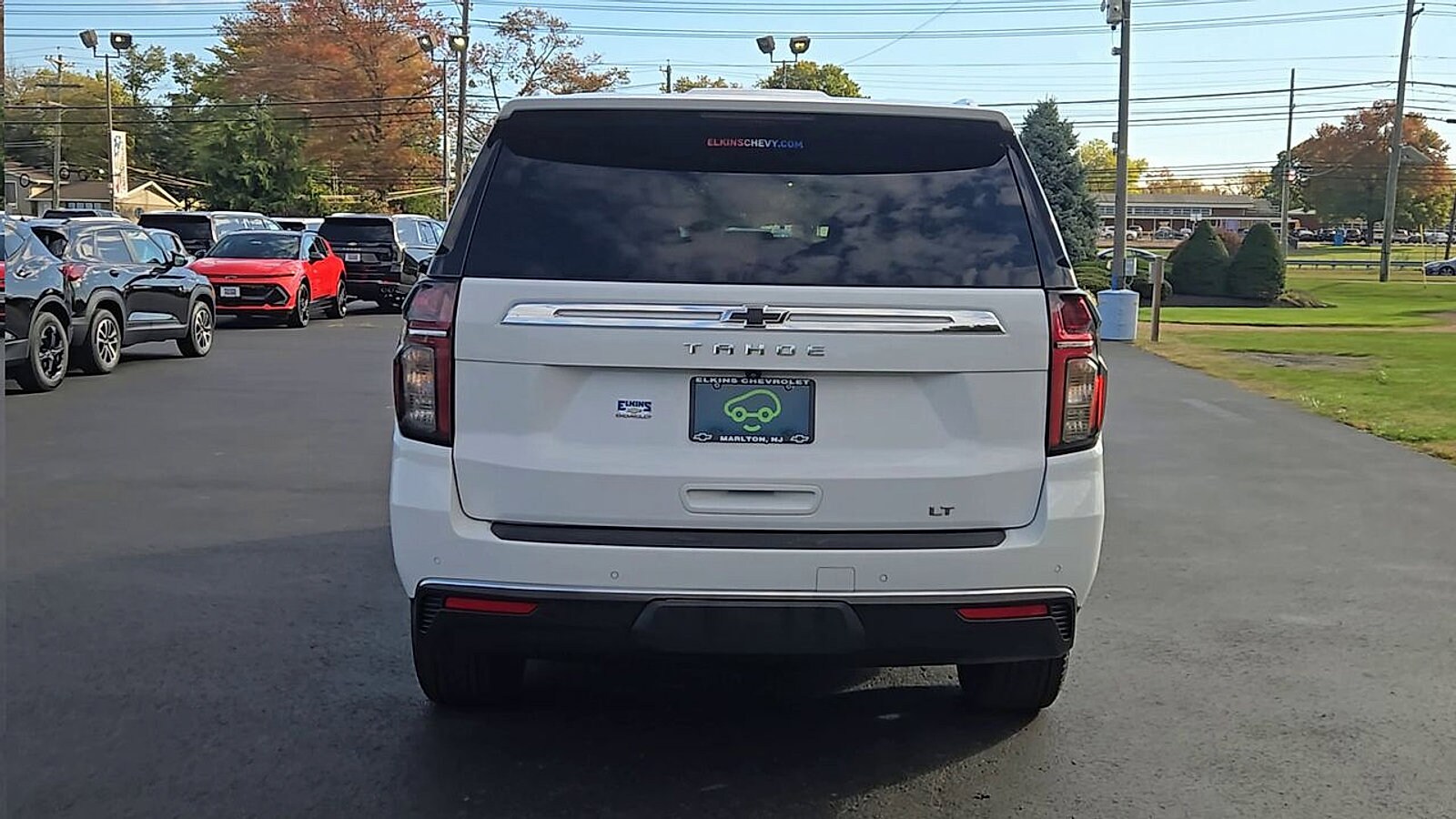 2021 Chevrolet Tahoe LT photo 3