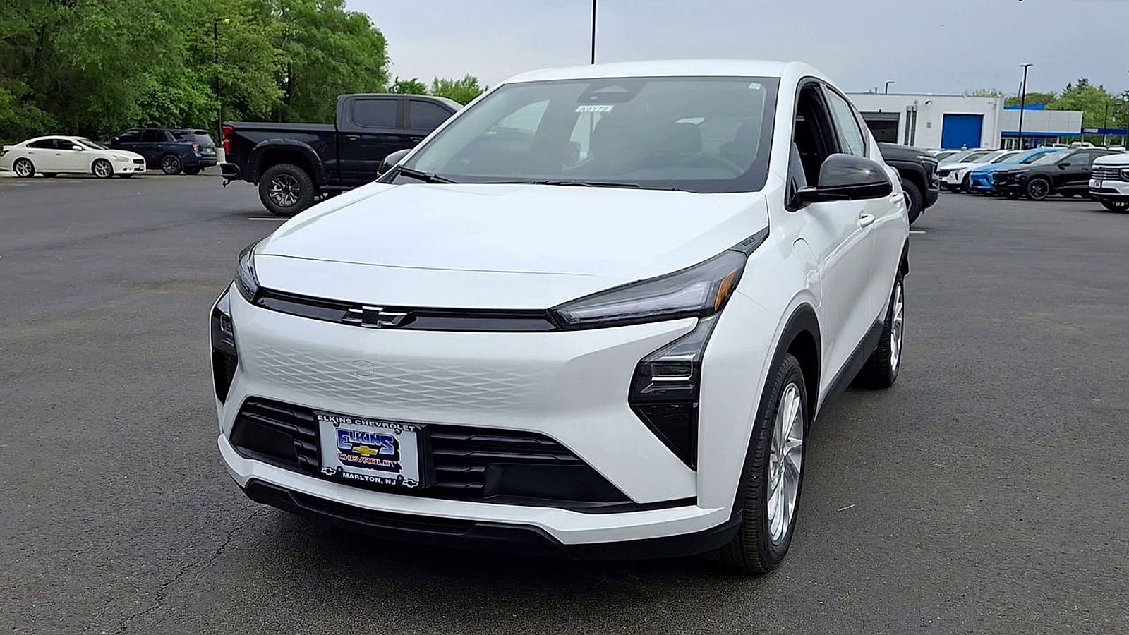2027 Chevrolet Bolt LT - Photo 6